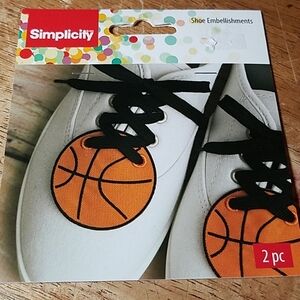 Simplicity Shoe Embellishments 2.5" Basketball